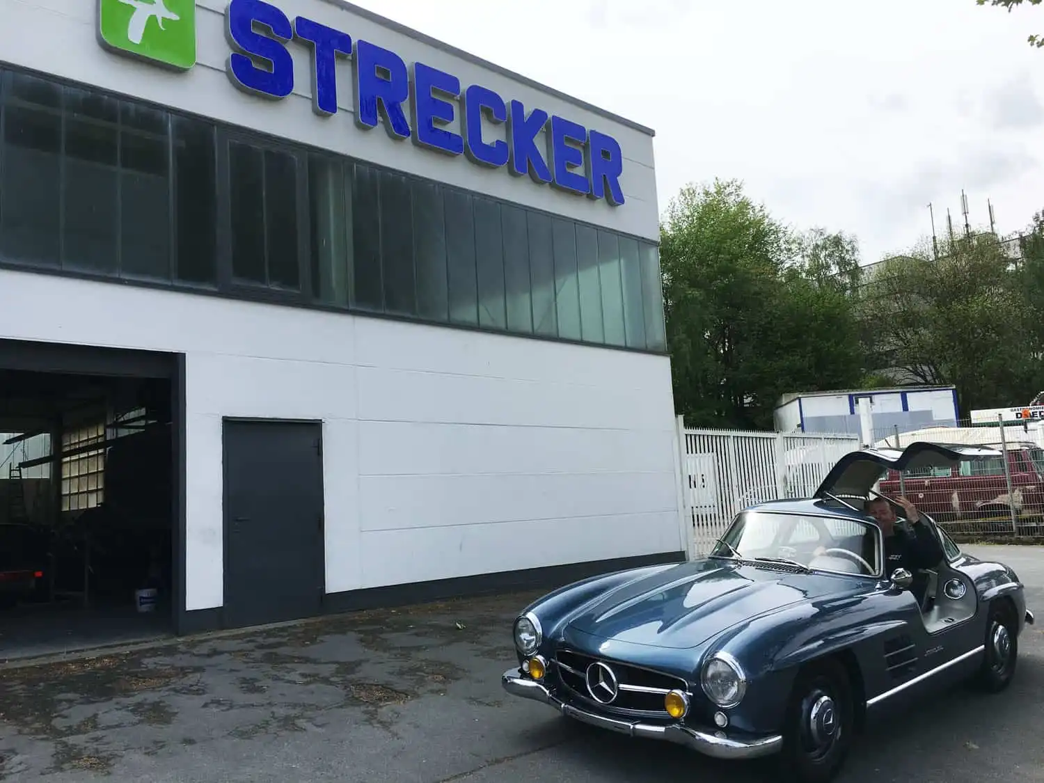 Firmengebäude der Lackiererei Strecker am Kortental in Dortmund